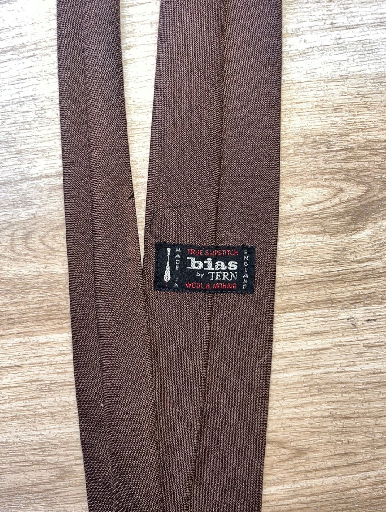 Bias Plain Brown Tie
