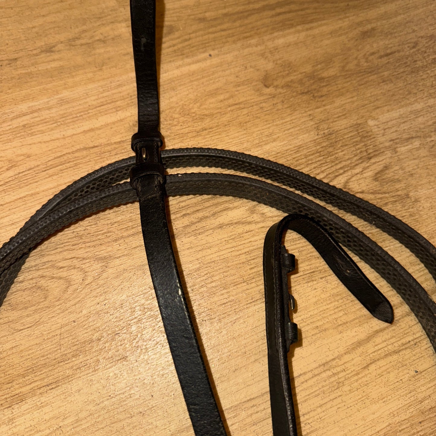 Full Size Rubber Reins #348
