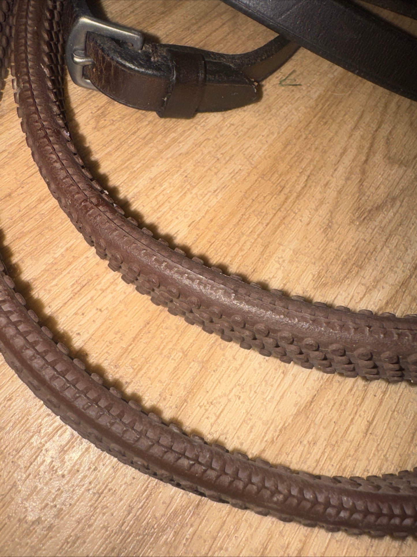 Full Size Brown Rubber Reins #689 Second Hand Horse Tack