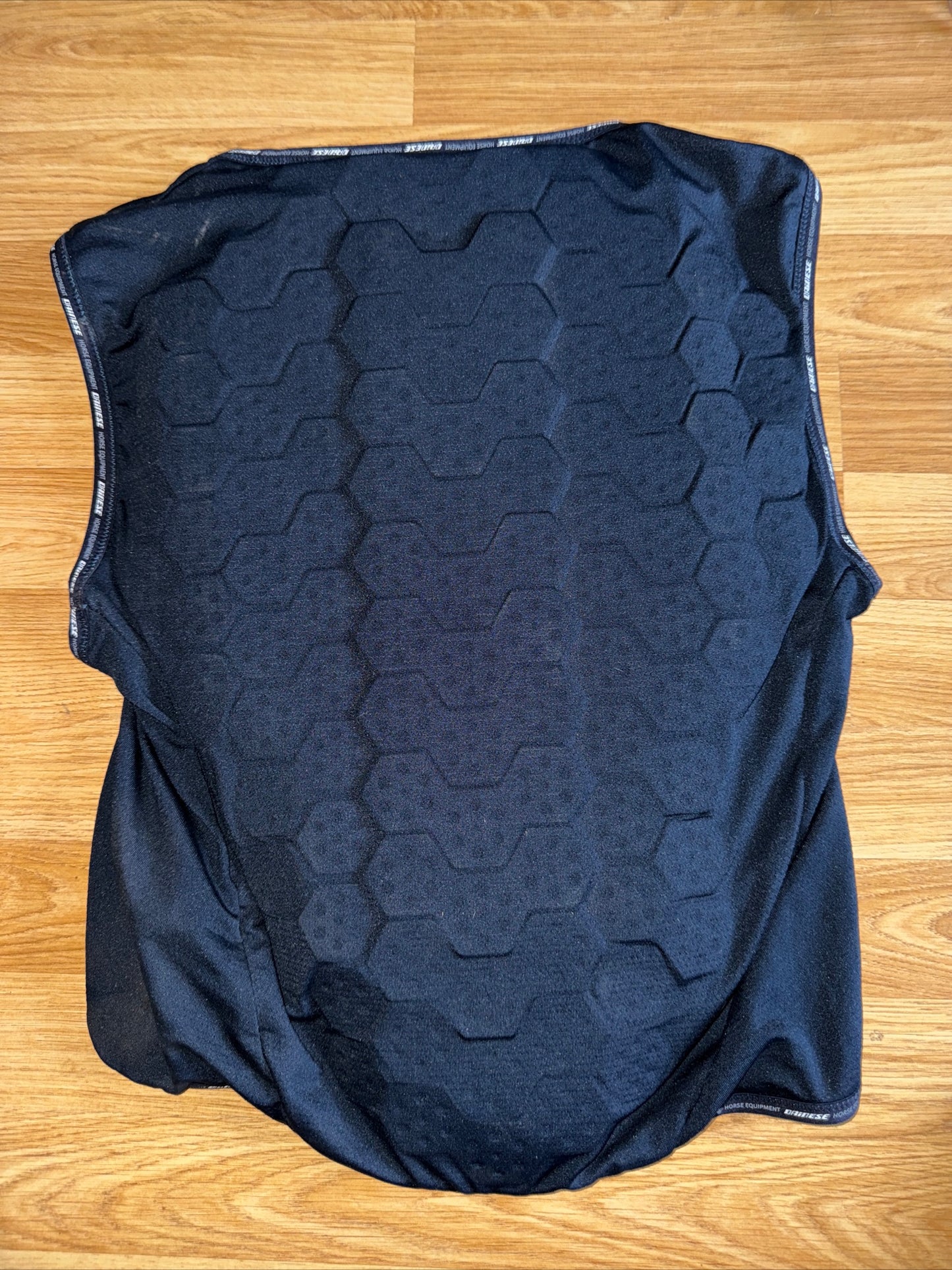 Dainesse Childs XL Shadow Back Protector