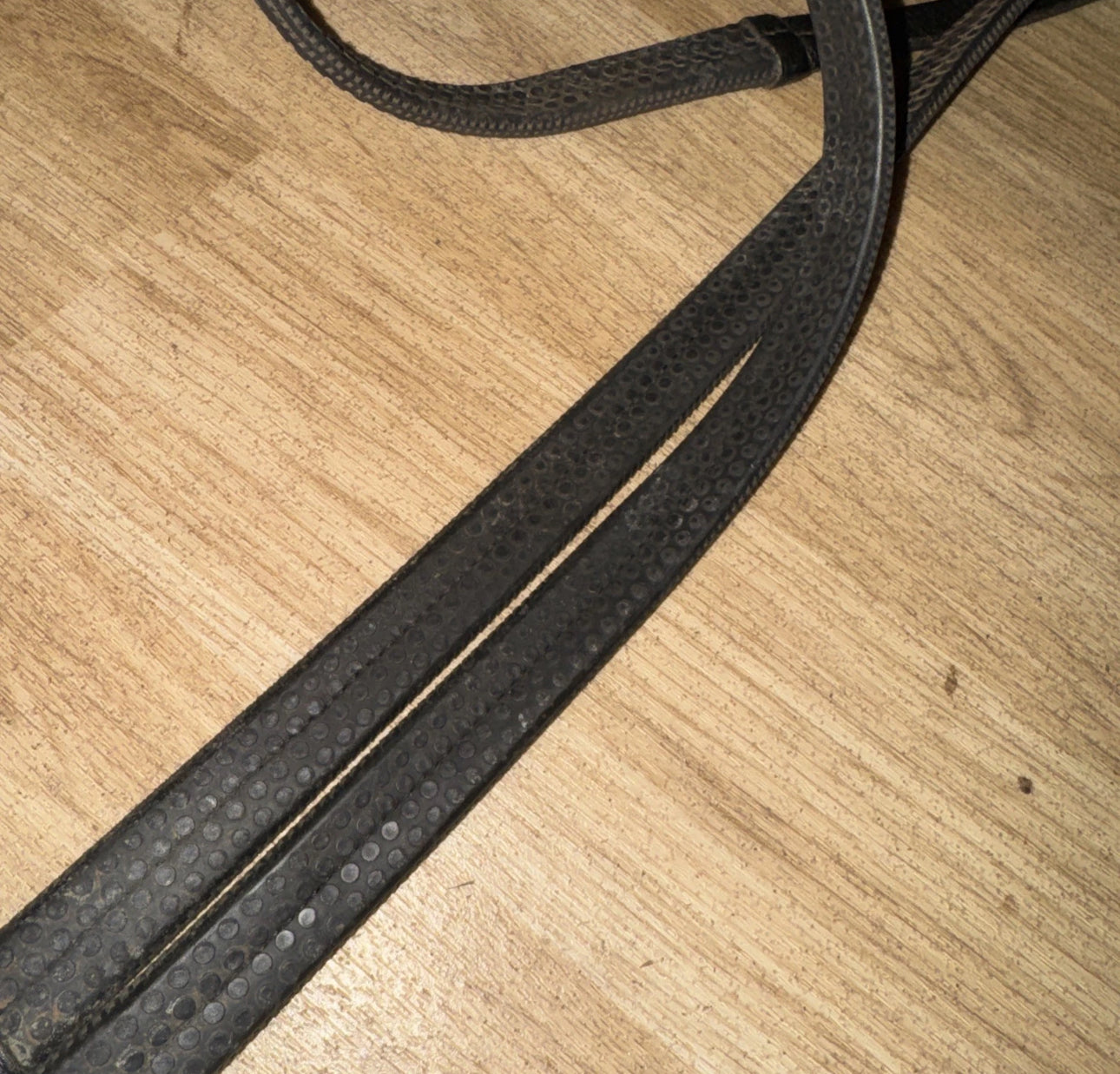 Black Rubber Cob Reins #45