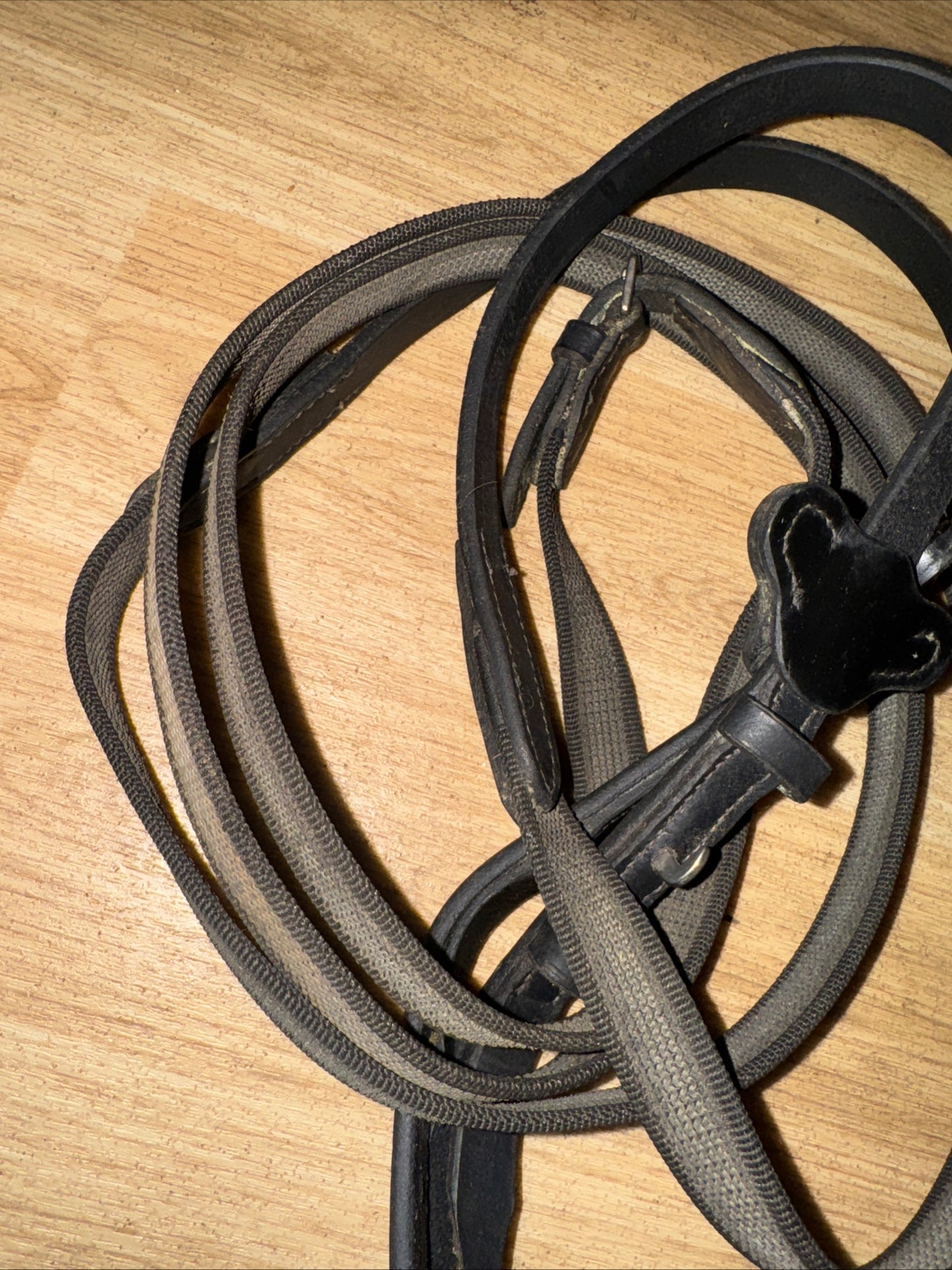 Black Full Size Web Grip Reins #999