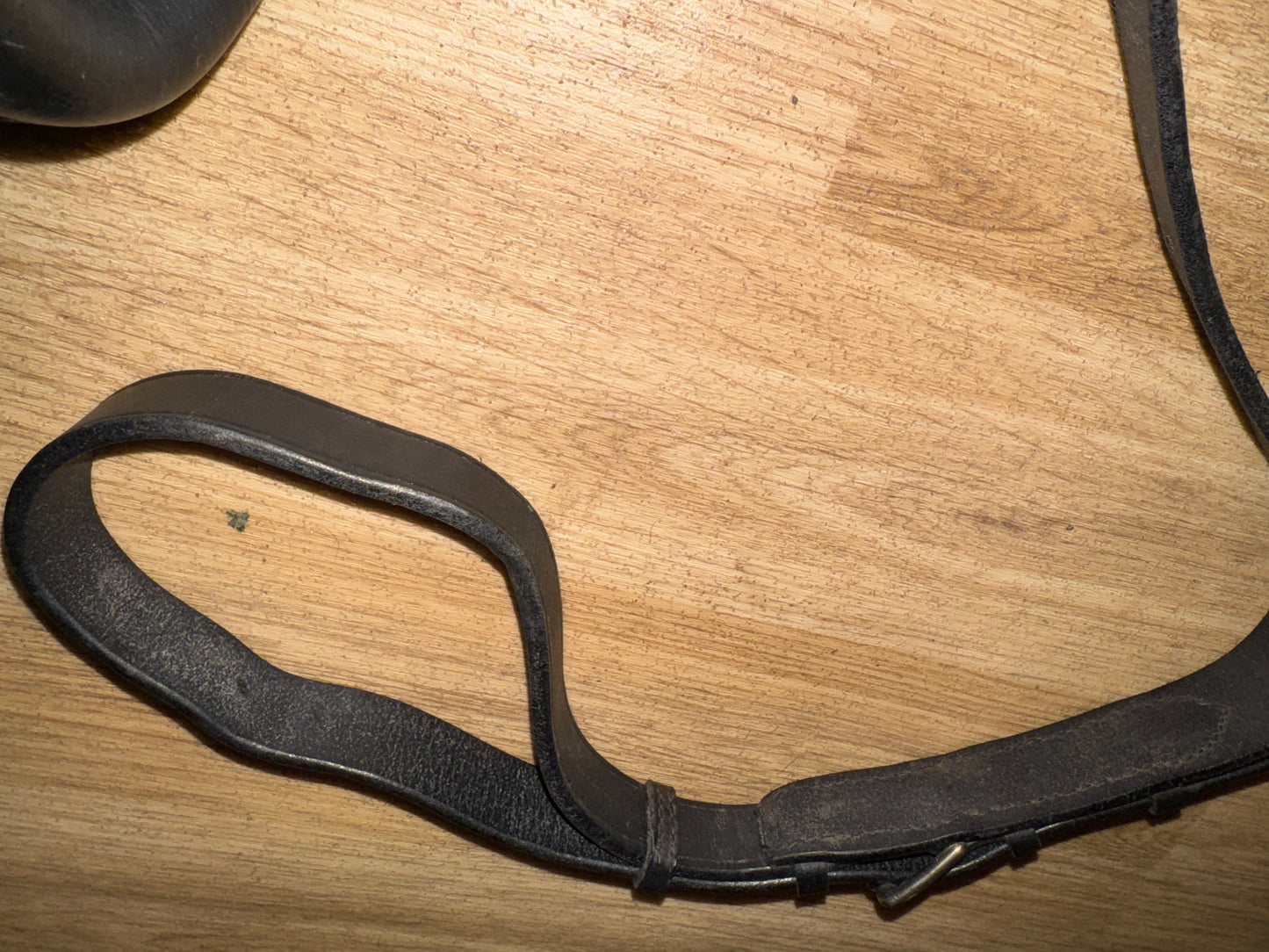 Black Leather Full Size Crupper - Saddle Harness Second Hand Tack