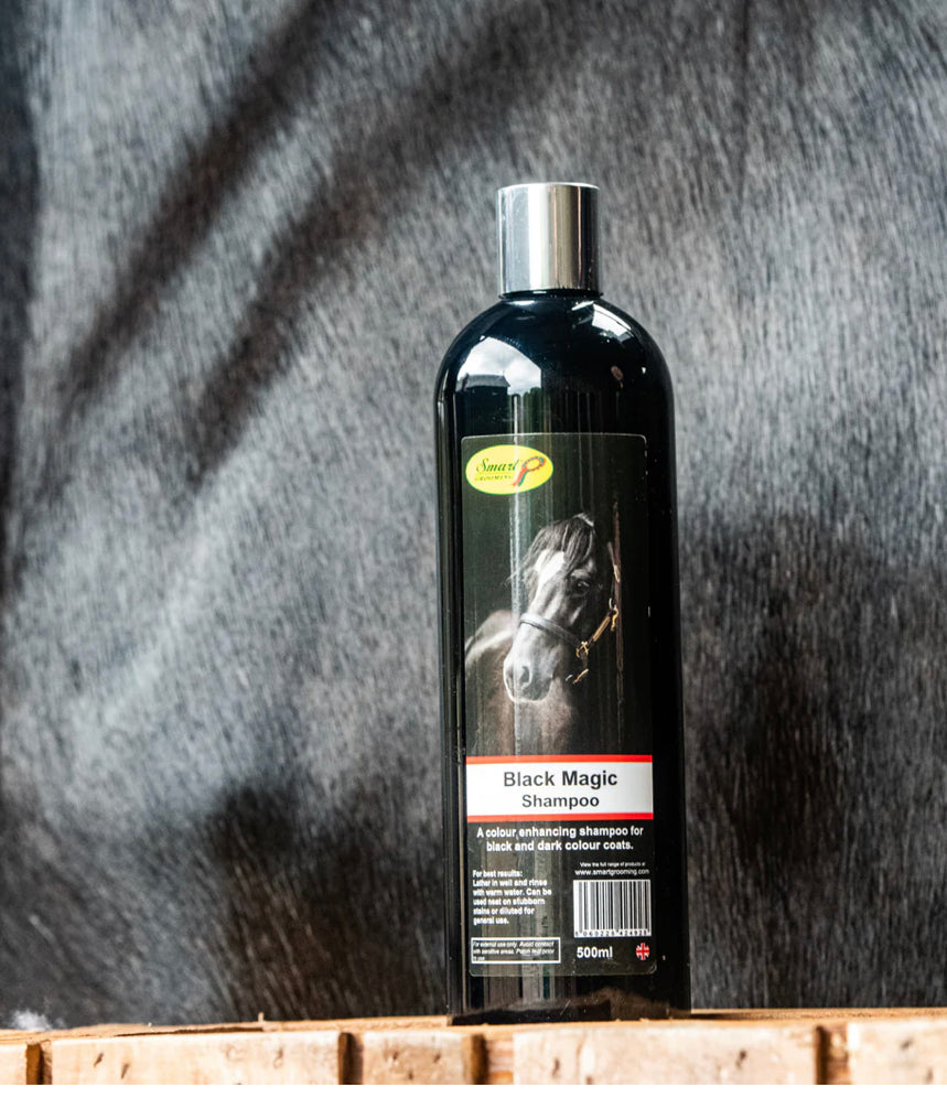 Smart Grooming Black Magic Shampoo .