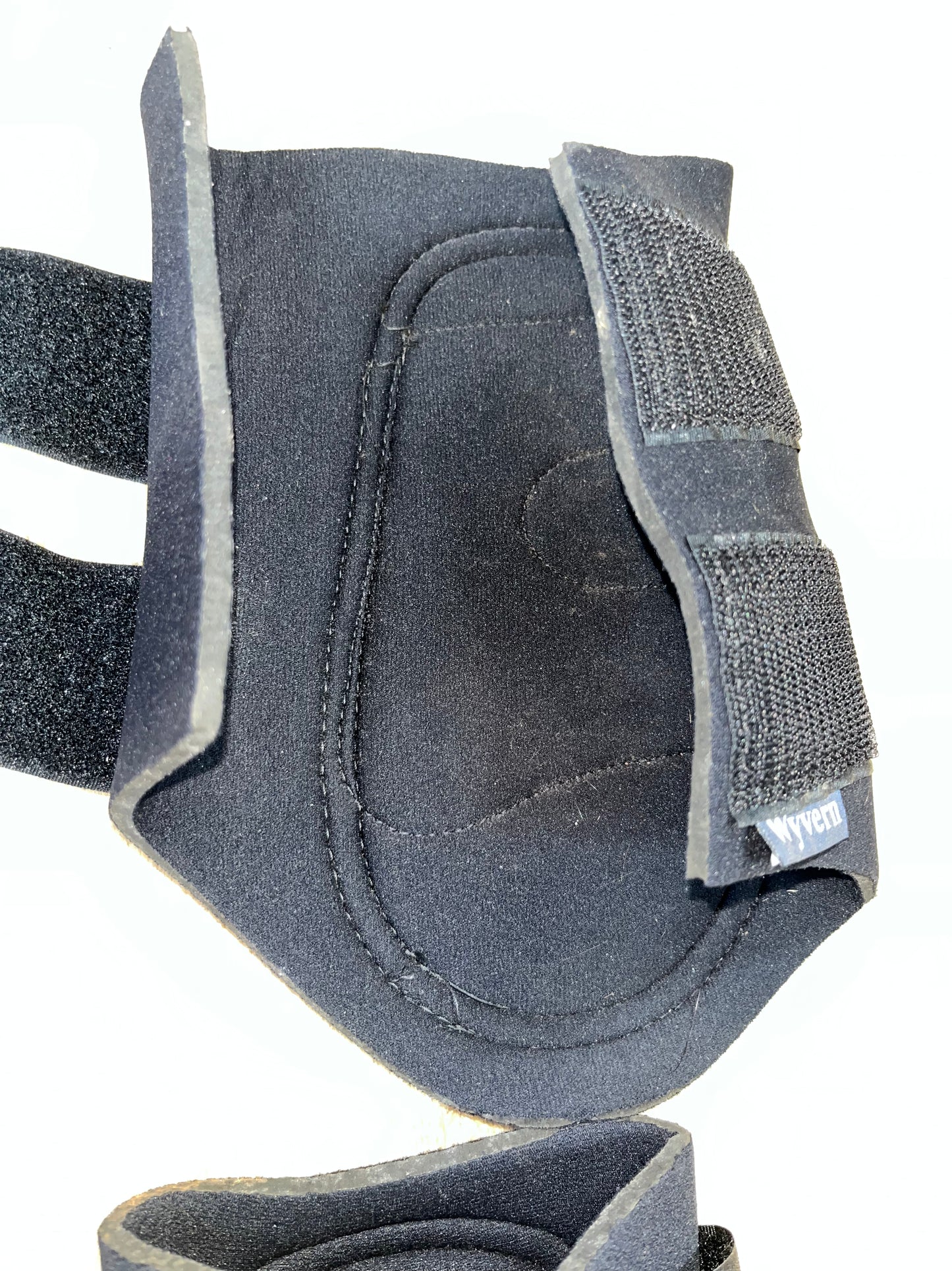 Wyvern Neoprene Brushing Boots Size Medium