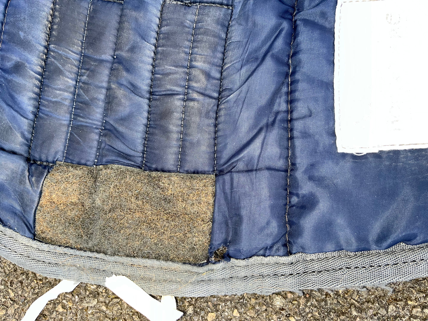 Amigo Stable Rug With Neck 6’3 150g