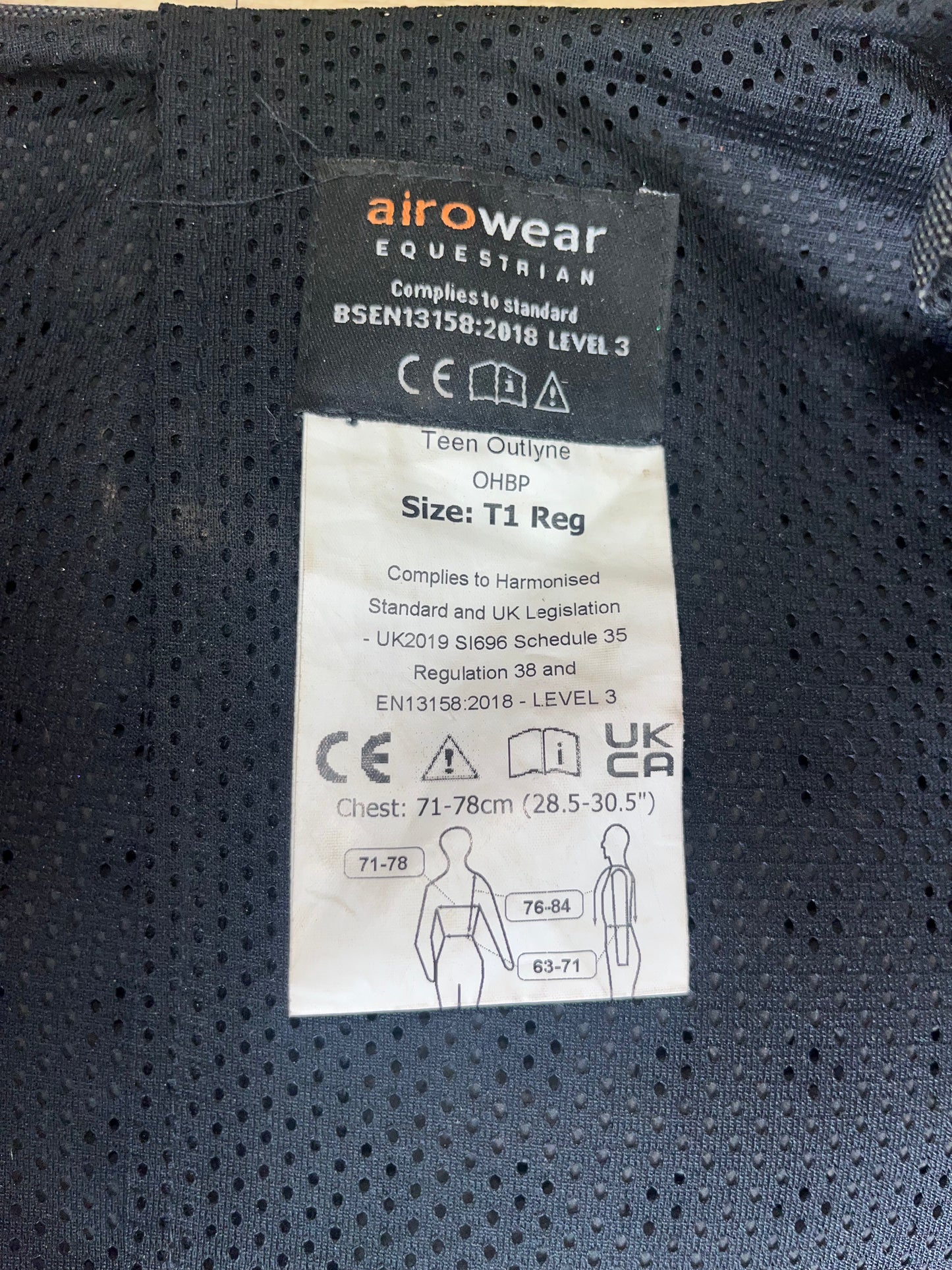 Airowear Teen Outlyne T1 Reg Body Protector Level 3 2018