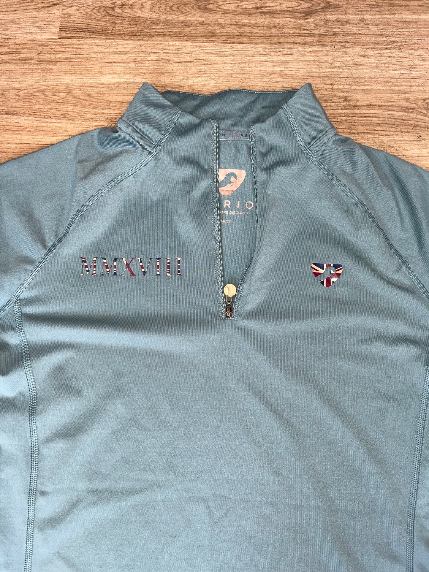 Aubrion Base Layer Size Large