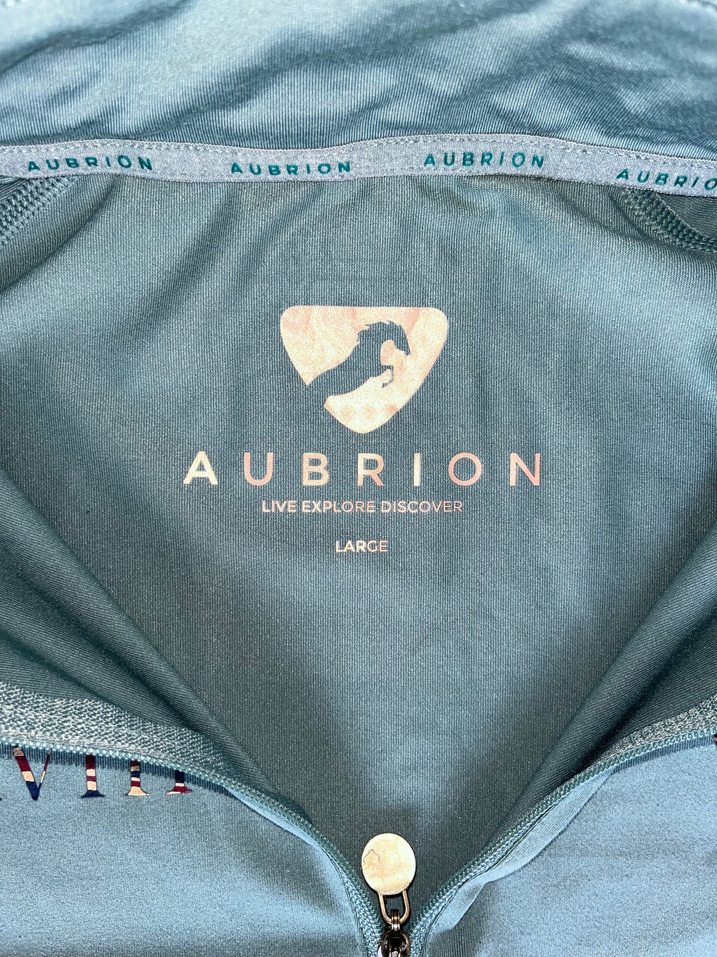 Aubrion Base Layer Size Large