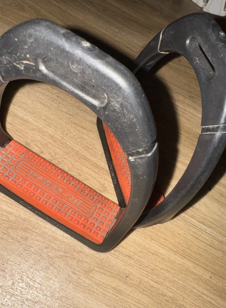 4.75" Compositi Polymer Stirrups #12