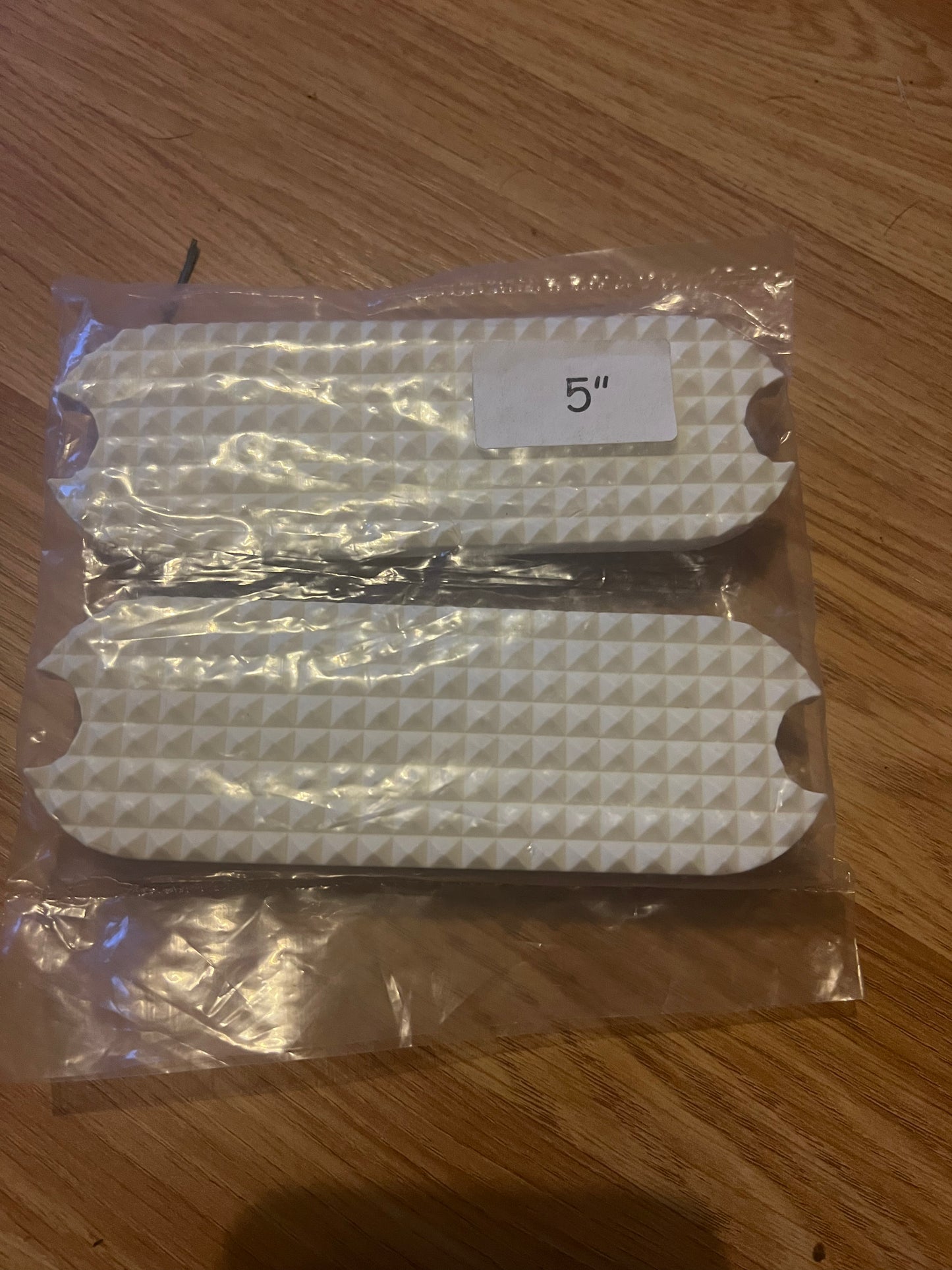 5” Fillis Stirrup Treads