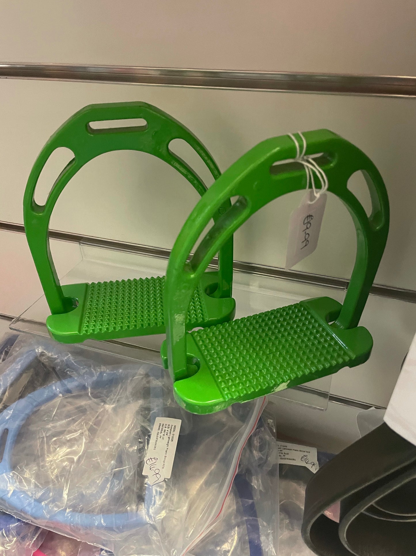 Lightweight Green 4.75” Jin Style Stirrups