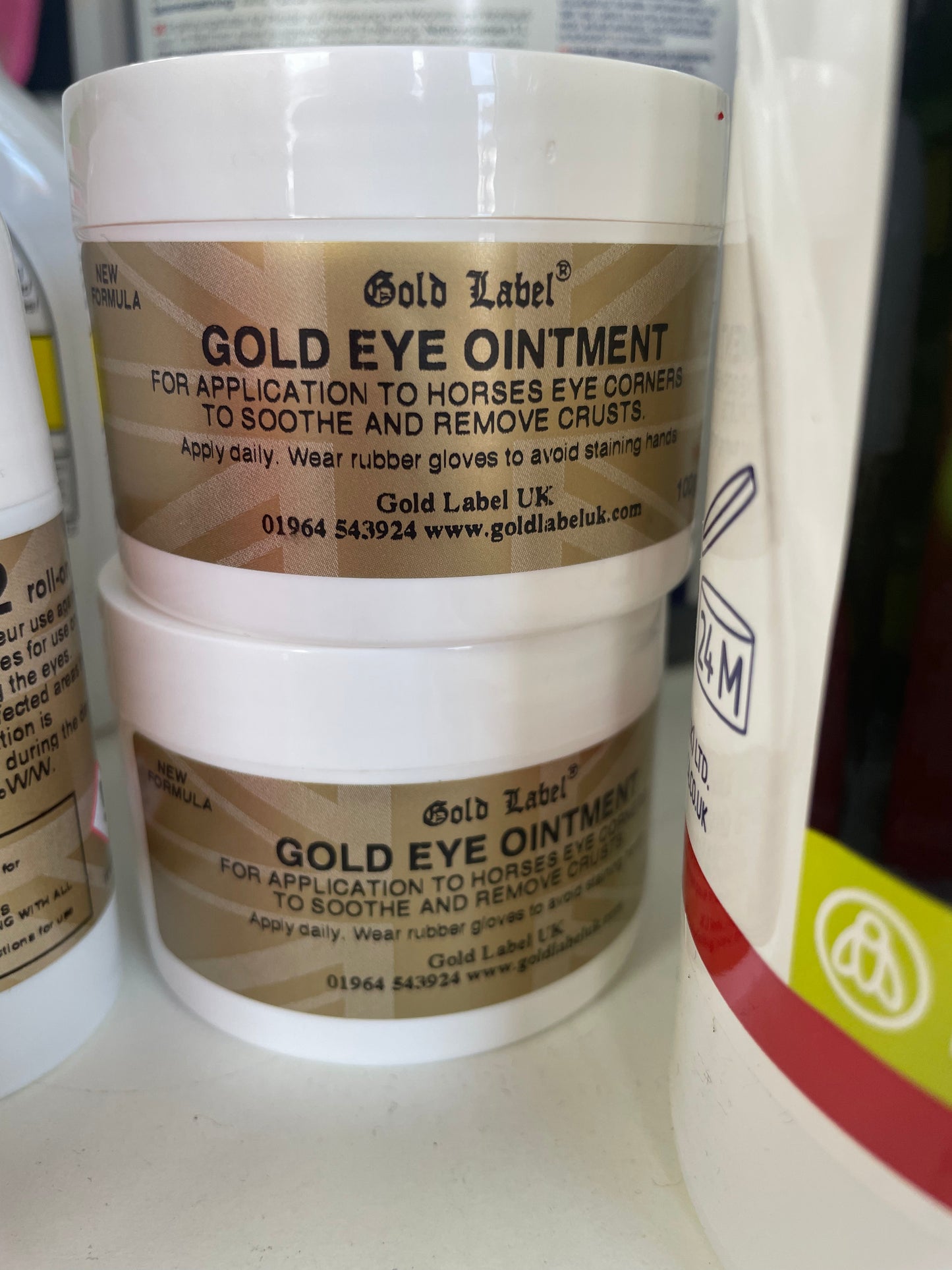Gold Label Gold Eye Ointment 100gm .