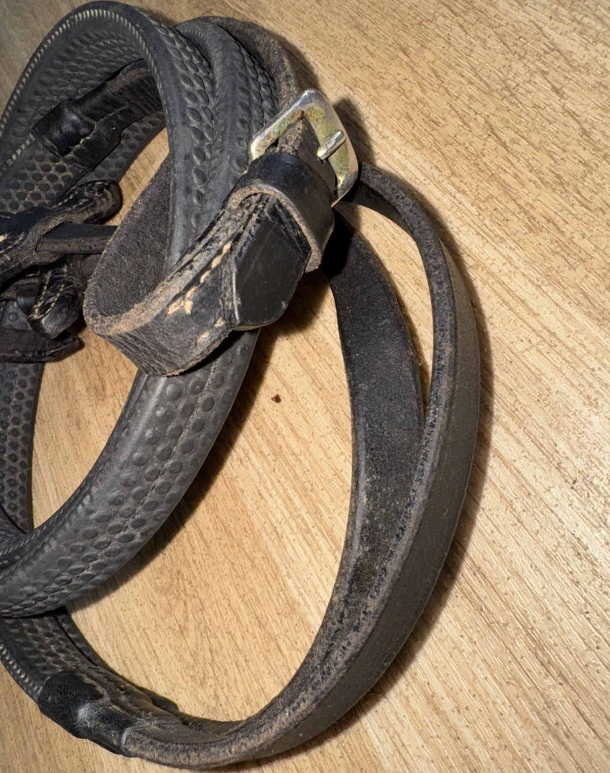 Black Rubber Cob Size Reins #55