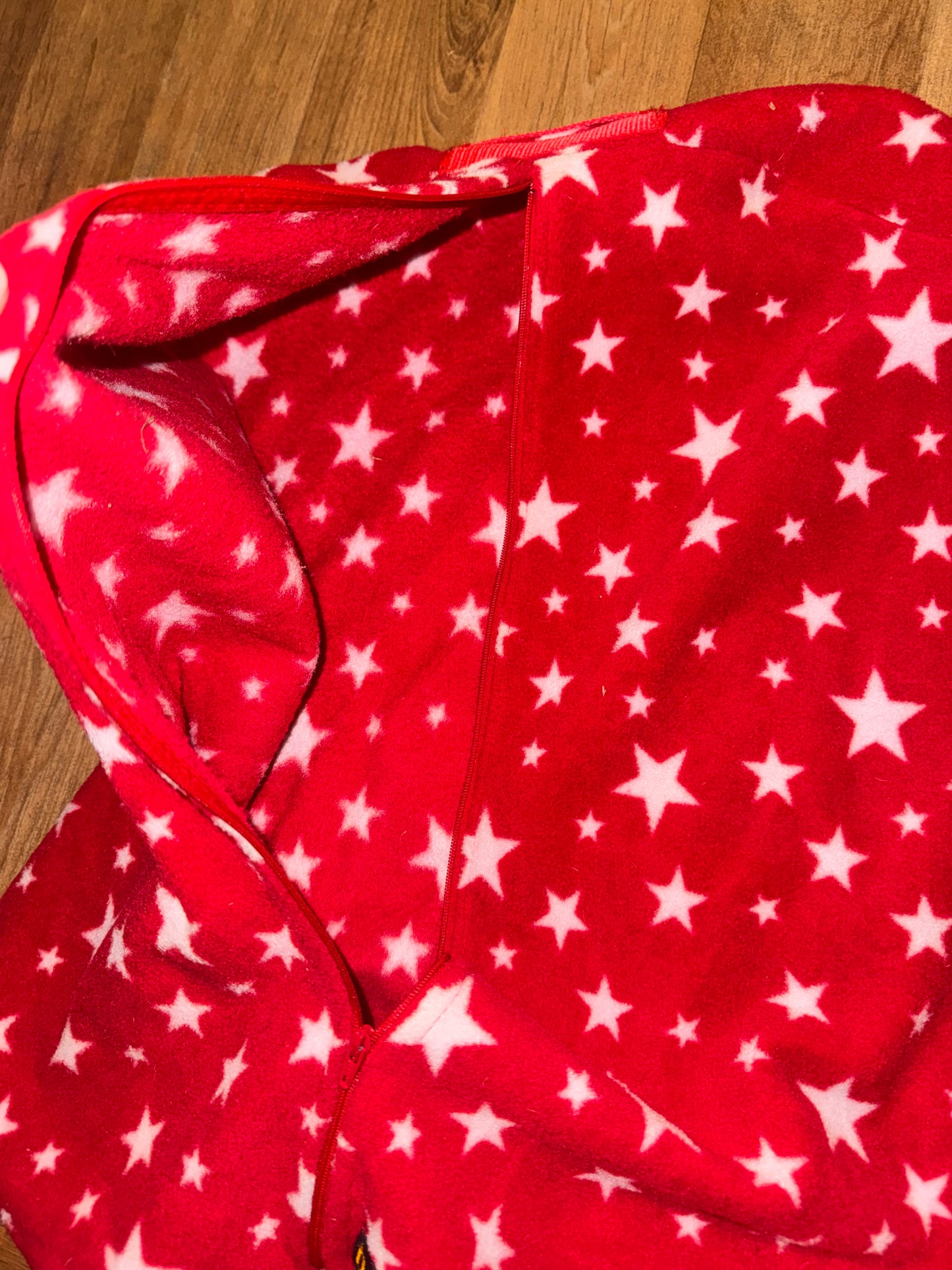 Dreamchaser Red Fleece Stars Show Tweed Jacket Protective Cover - Childs Size