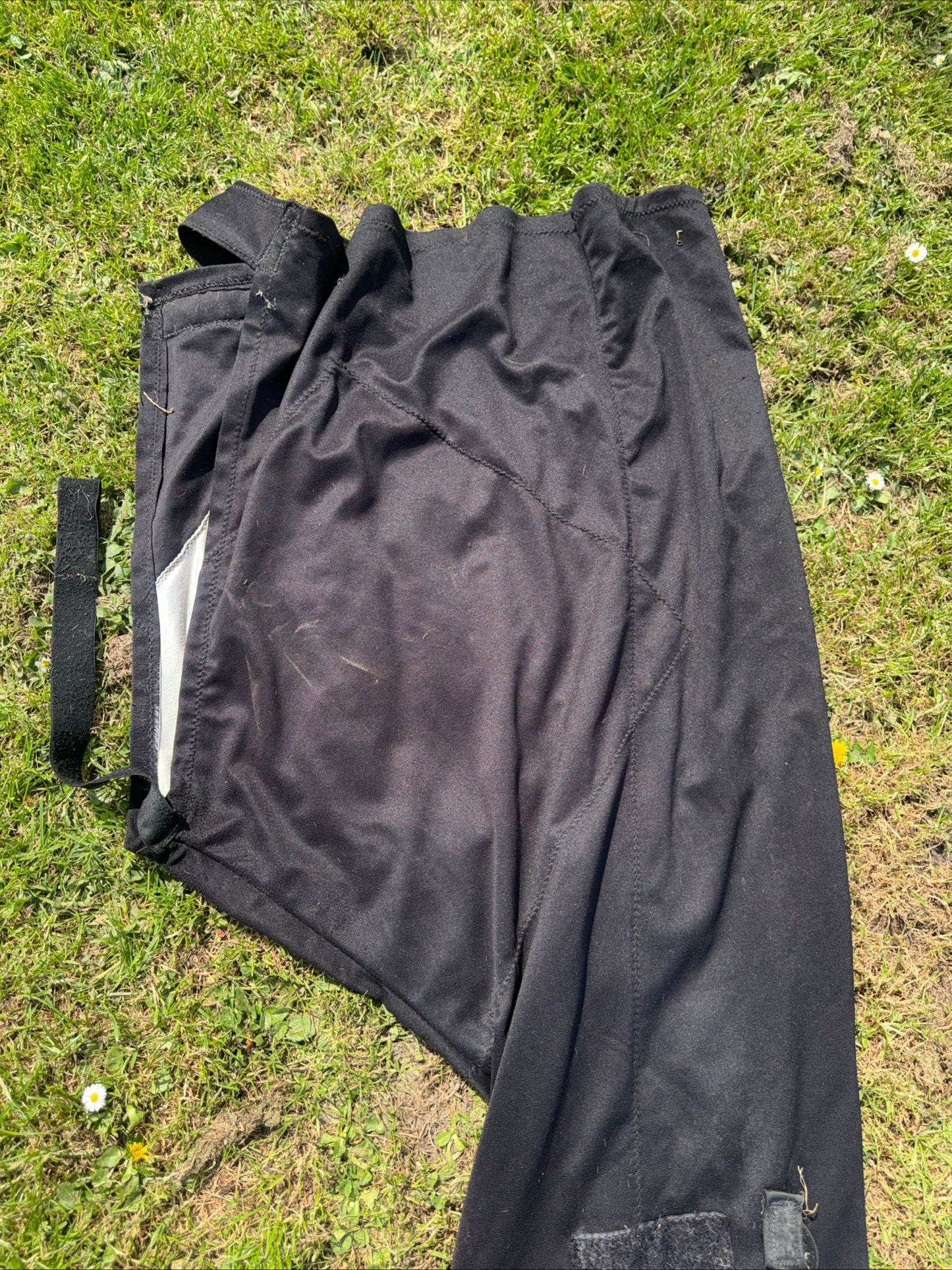 Snuggy Hoods Size Medium Turnout Hood Face | Stretchy Mask Ears Second Hand Tack