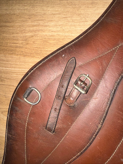 Mark Todd 28” Brown Leather Monoflap Stud Girth – Jumping Horse Tack