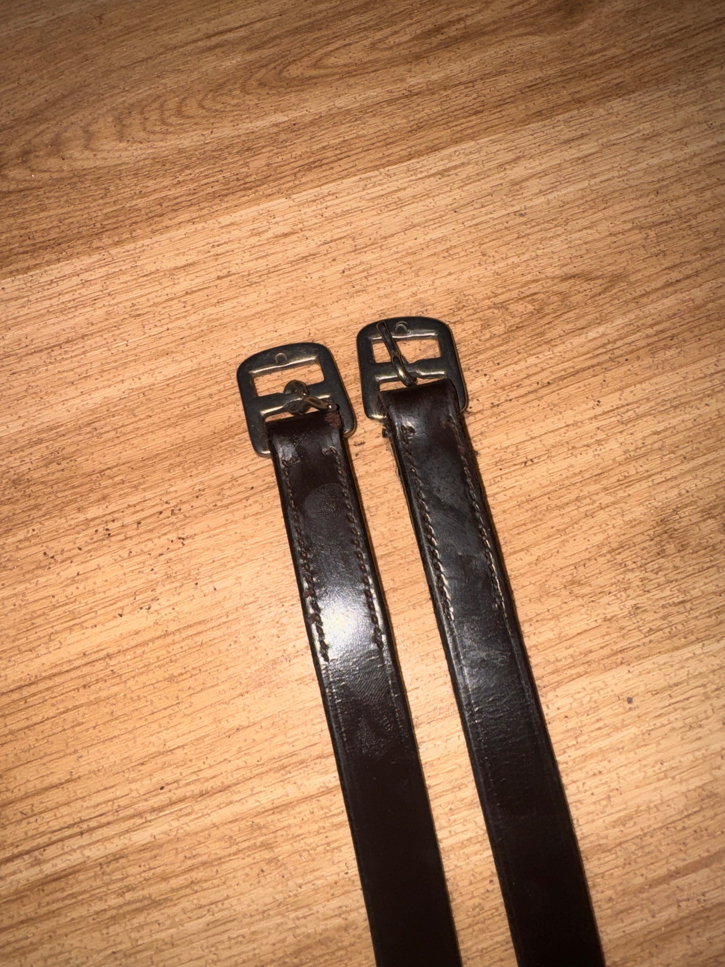 Ascot 32” Black English Stirrup Leathers – Pair #41