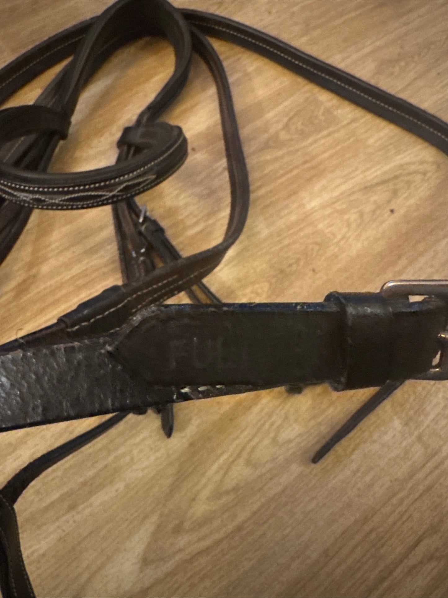 Rhinegold Fancy Stitch English Leather Bridle with Rubber Reins – Full Size Brown