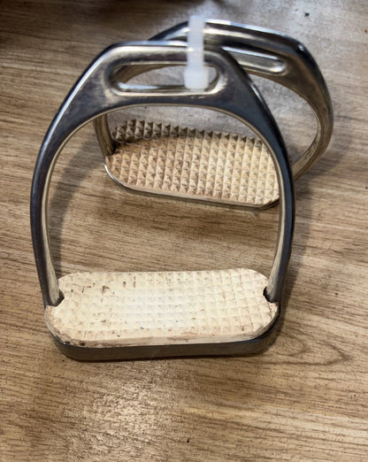 4.5” Stainless Steel Stirrups #40