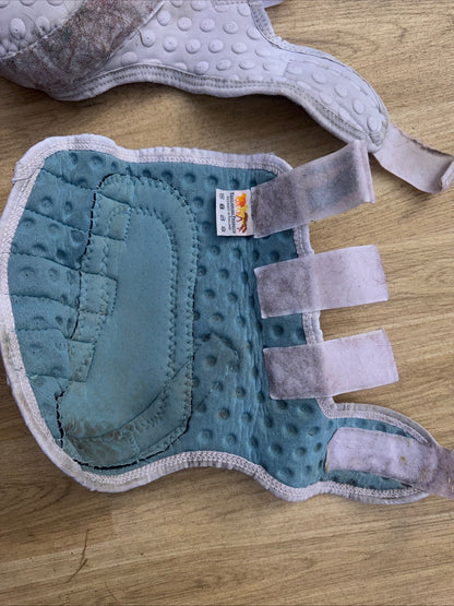 Equilibrium Size Small White Stretch & Flex Wrap Boots | 2nd Hand Tack Pony