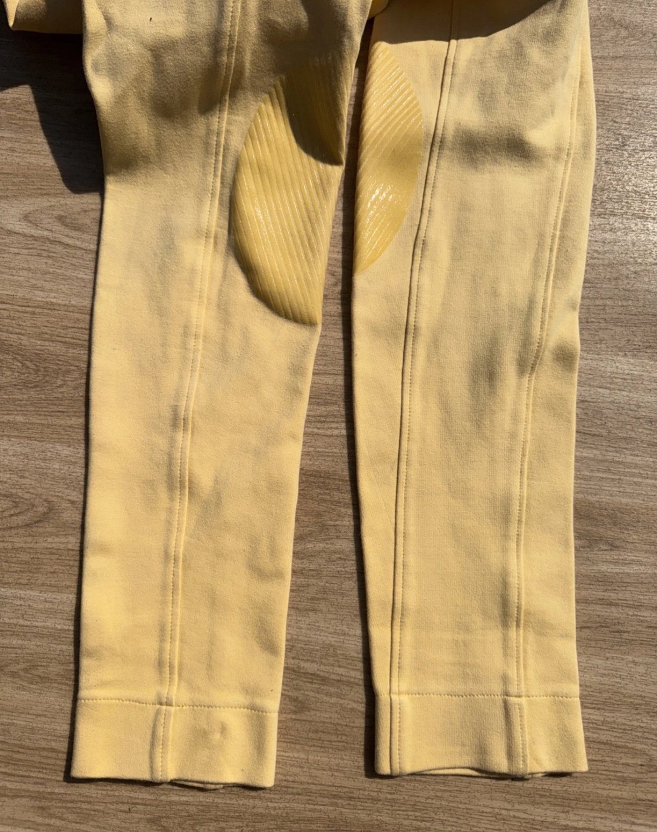 Requisite Soft Cotton Canary Show Jodphurs - SIZE 10 12 - 28” - Gel Knee