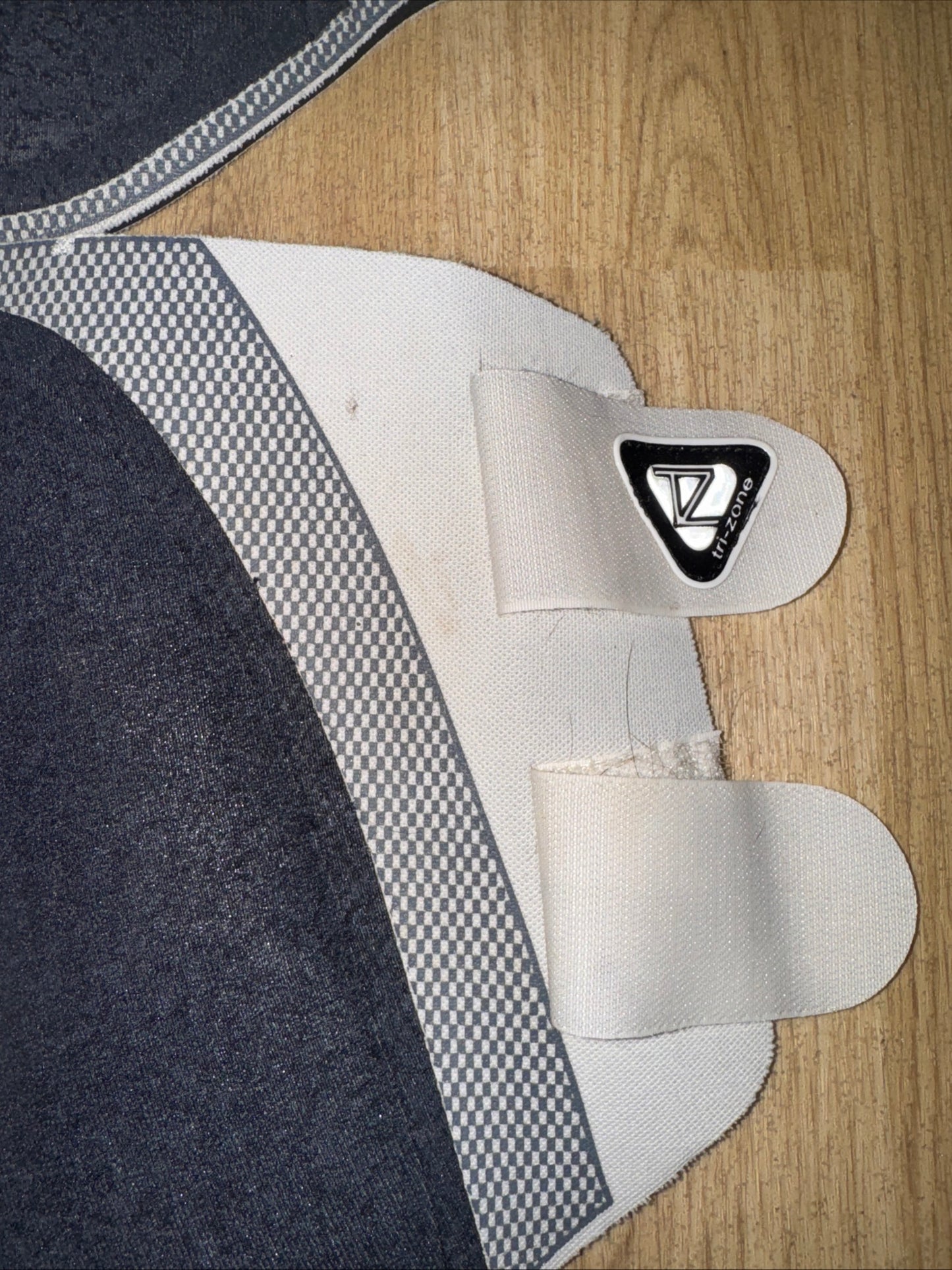 Equilibrium Size Cob Brushing Boots - Free Post