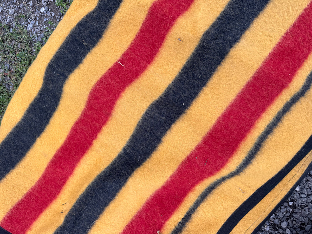 Shires Witney Wool Exercise Sheet Rug Size Full | Genuine Witney Traditional