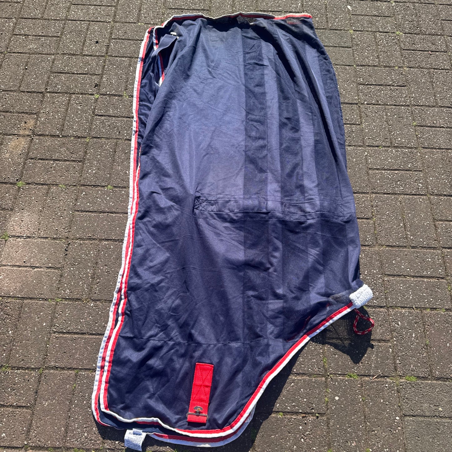 Weatherbeeta 5’6 Scrim Net Cooler Rug - Free Post