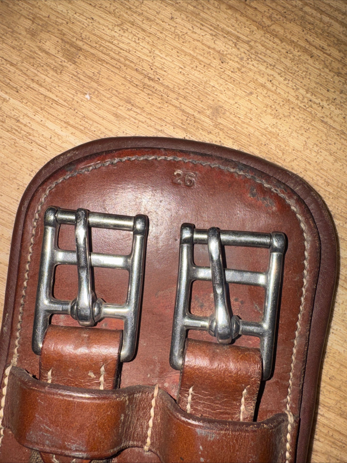 Mark Todd 26” Brown Leather Monoflap Stud Girth – Jumping Horse Tack