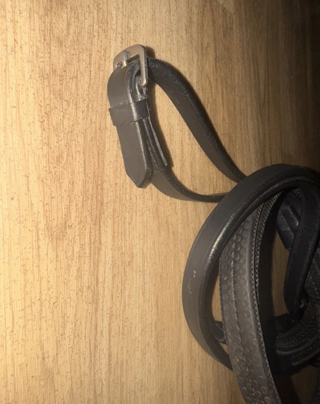 Black Rubber Full Size Reins #71