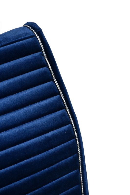 Rhinegold Diamante Channel Quilt GP Saddle Pad .