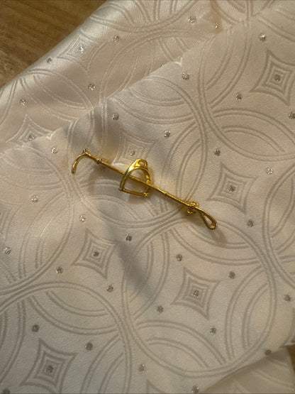 Shires Embossed Stock & Stock Pin | Beautiful Large