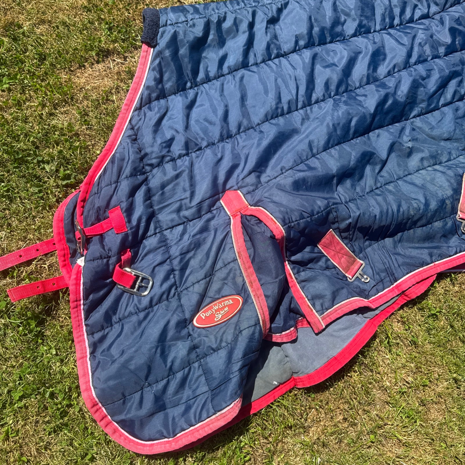 Shires 5’3 Ponywarma 300gm Stable Rug - Free Postage