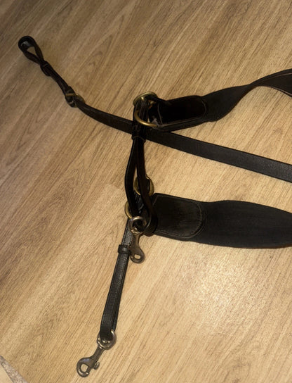 Black Elasticated Clip On Breastplate - Full #10