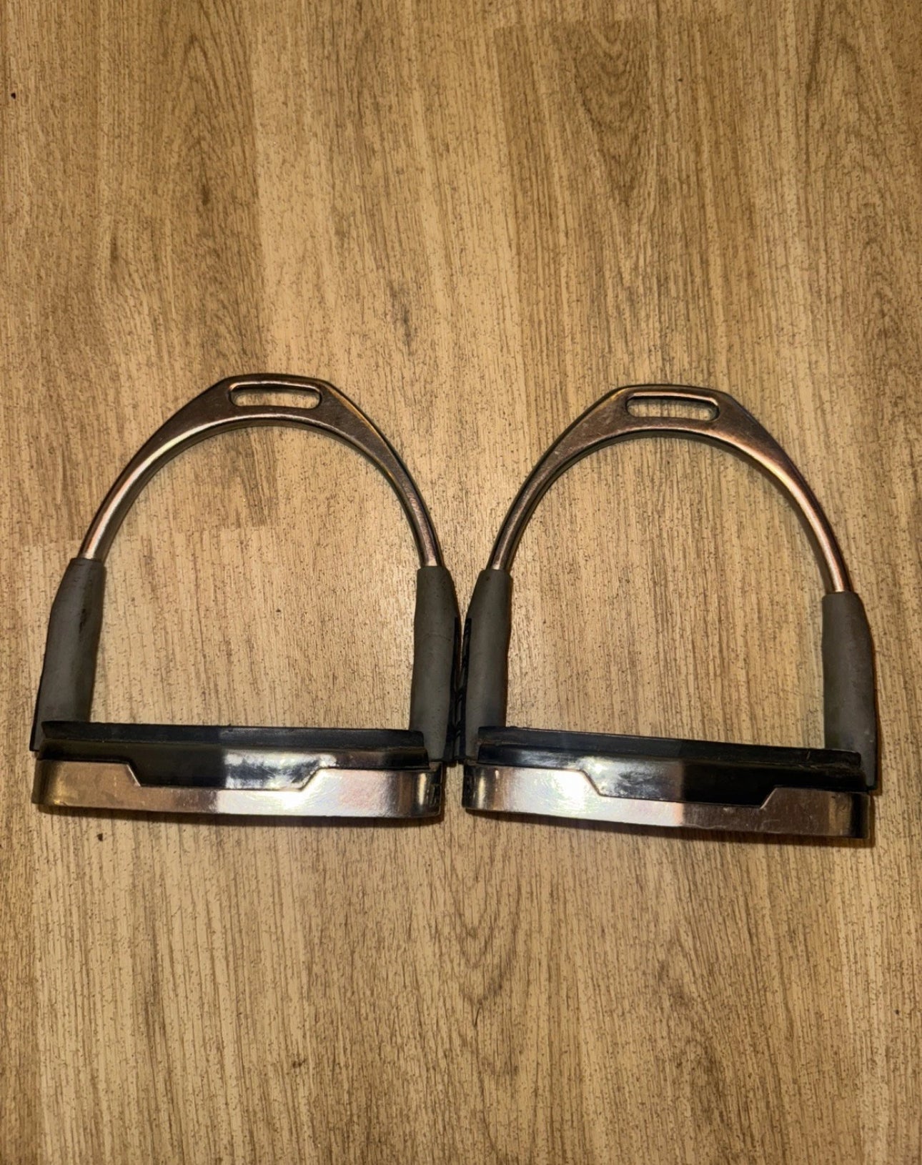 Matalab 4.5” Flexi Stirrups #24