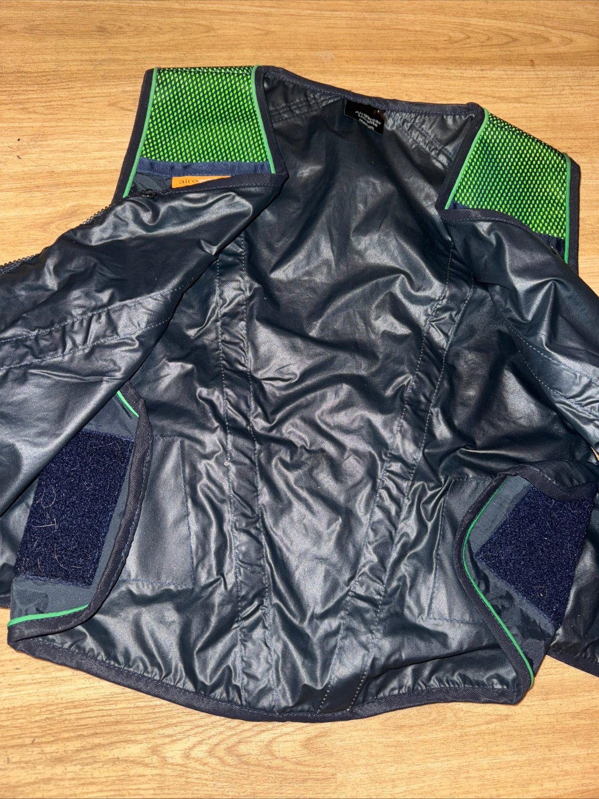 Airowear Green Reflective Hi Viz Vest - Zip Up - Medium