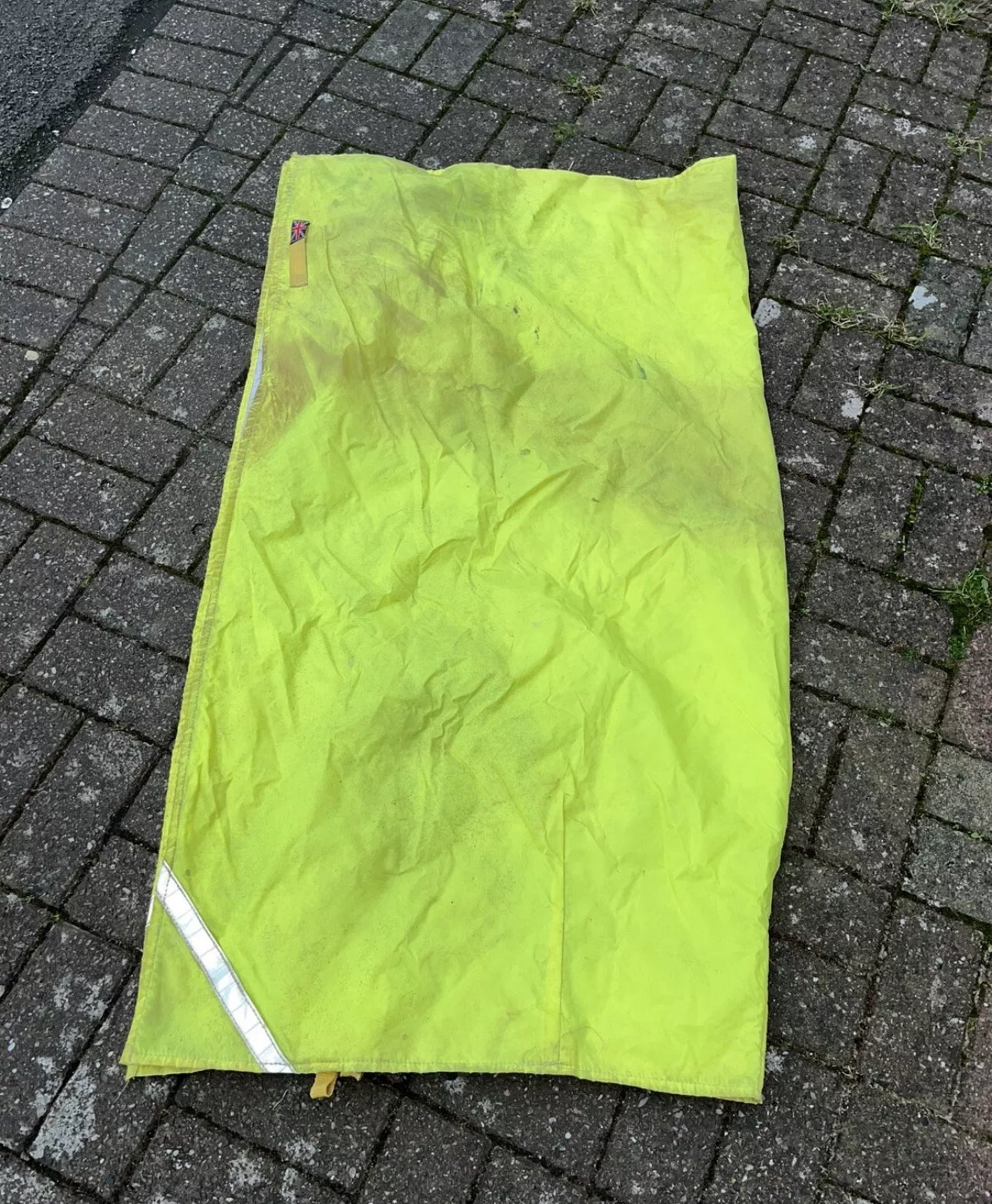 Hi Viz Size Full Showerproof Exercise Sheet