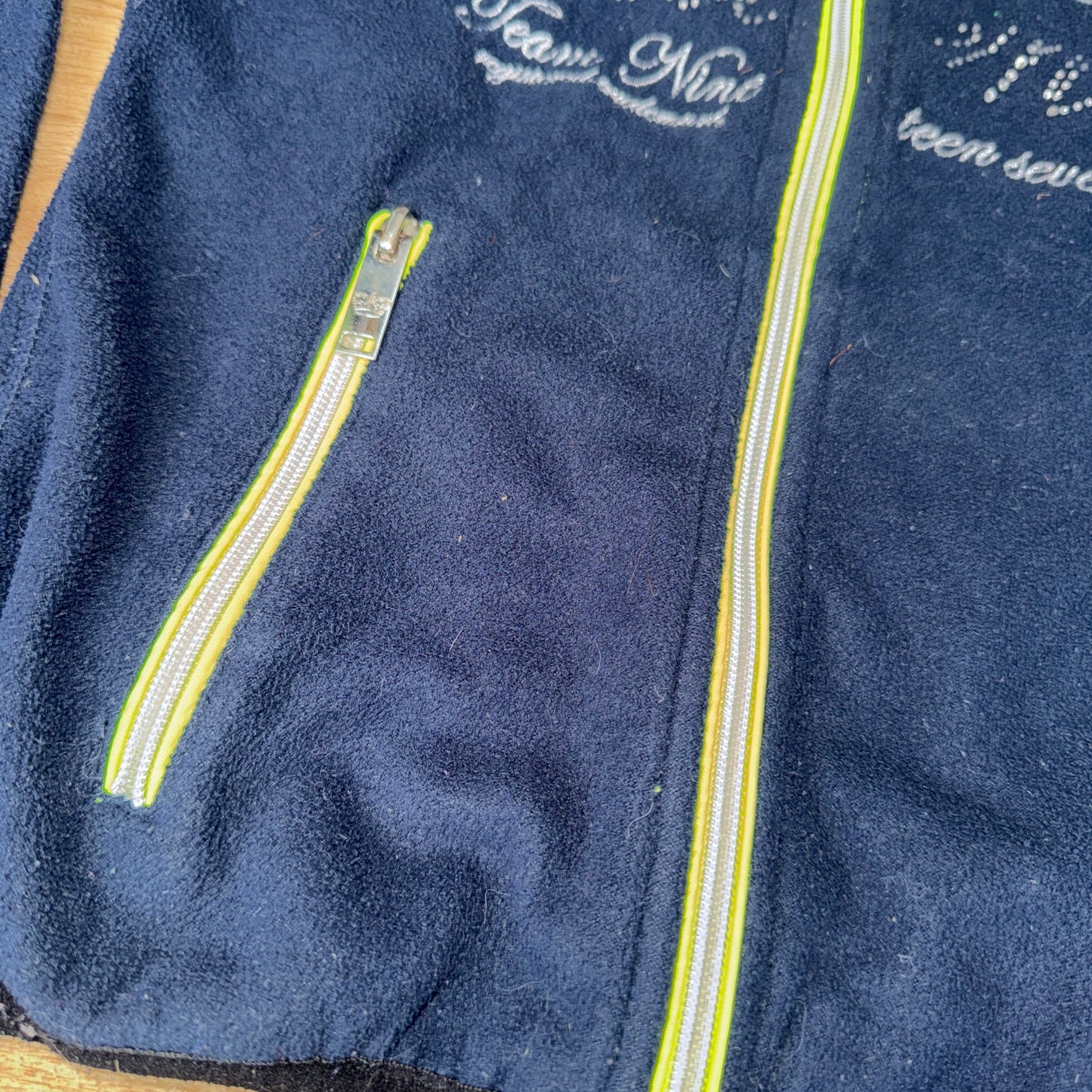 La Valencio 9/10 Yrs Fleece Jacket - Free Post