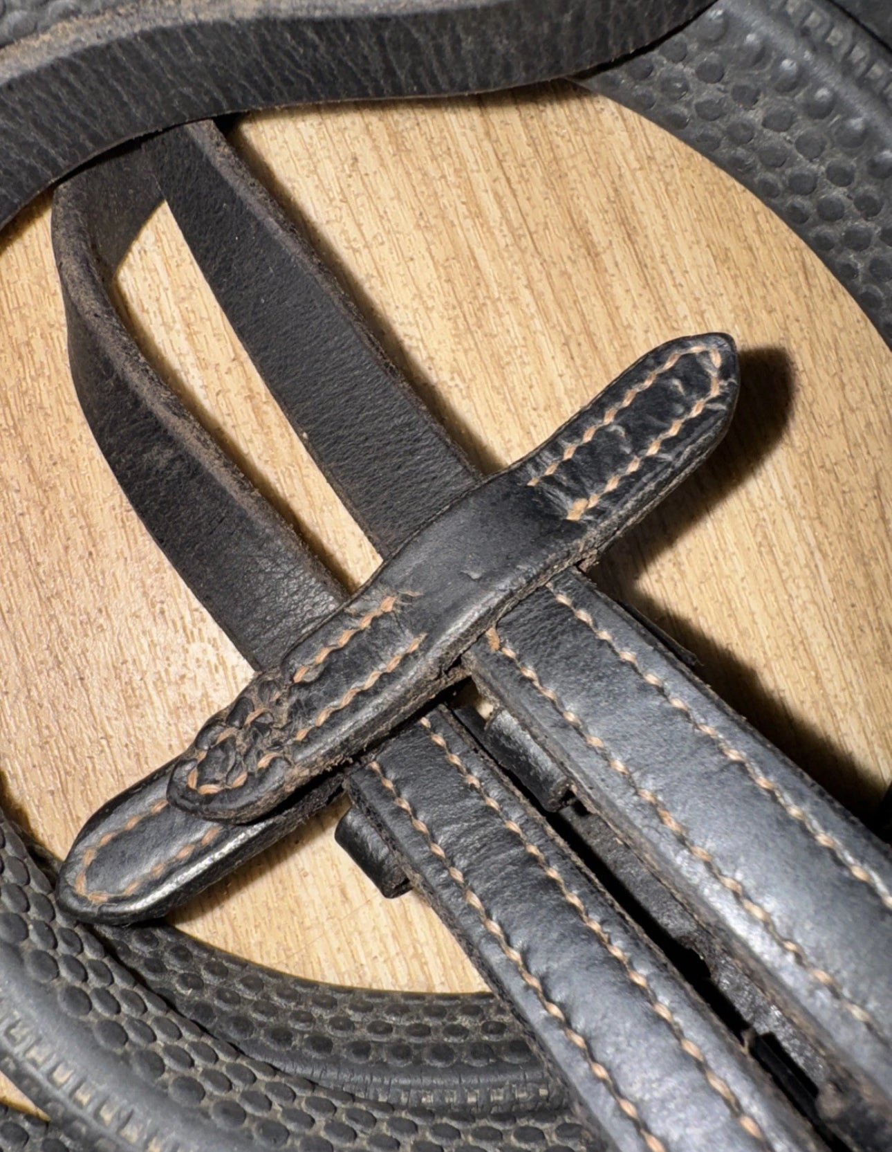 Black Rubber Cob Size Reins #55