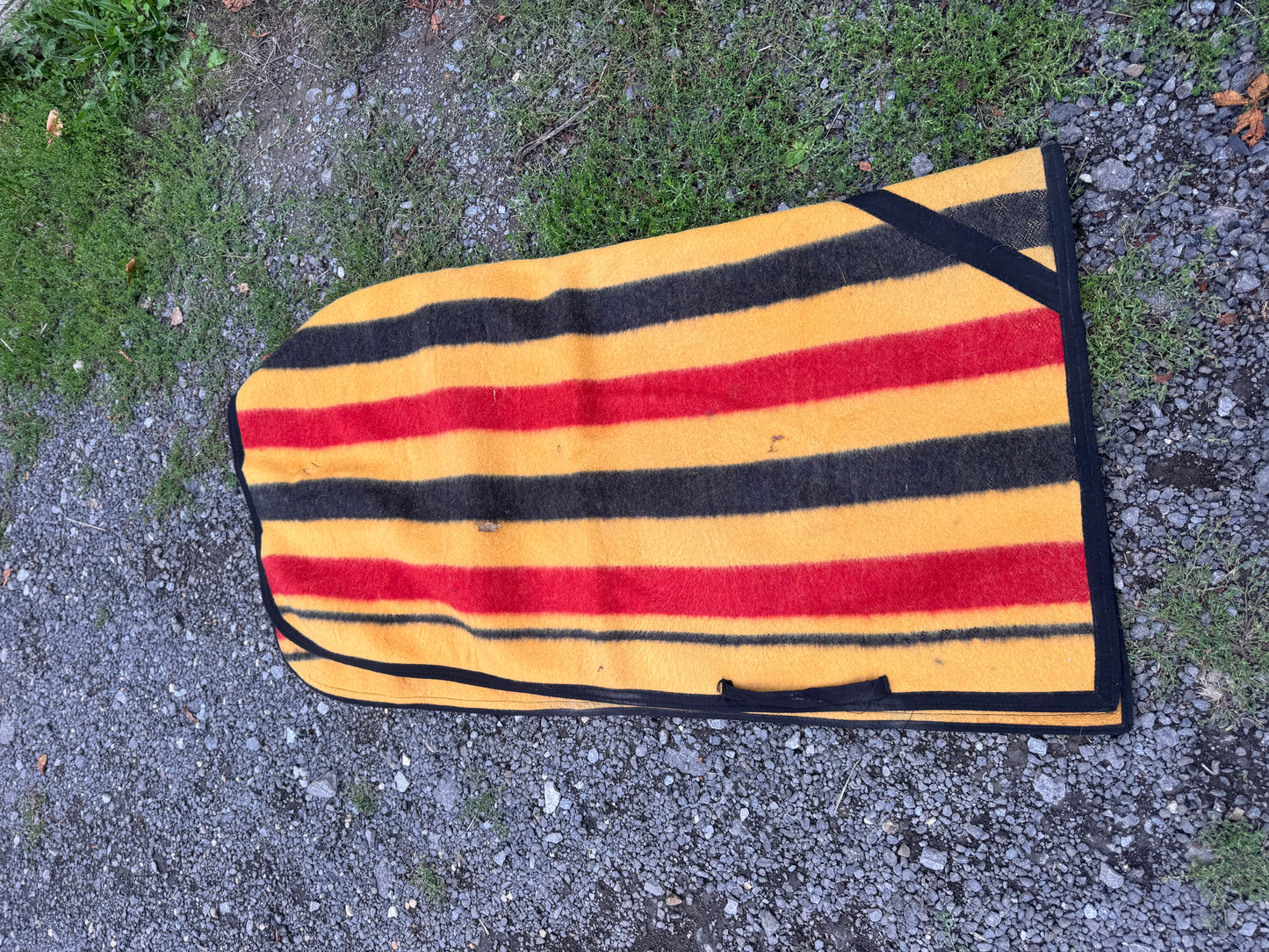 Shires Witney Wool Exercise Sheet Rug Size Full | Genuine Witney Traditional