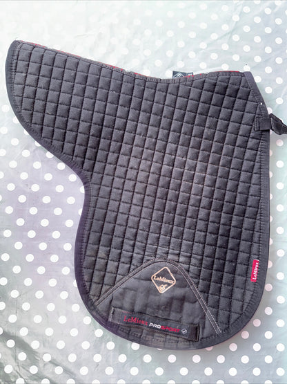 Lemieux Dressage Cut Numnah - Large