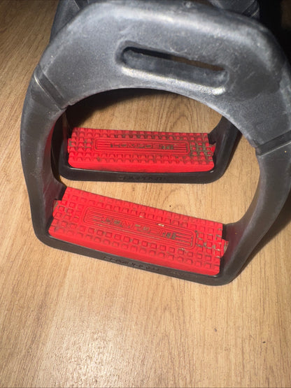 4.75” Compositi Black W/  Red Treads Stirrups #783