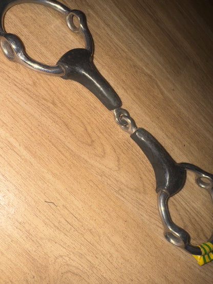 Rubber 5” Cheltenham Running Gag