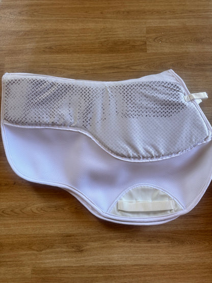Cameo Padded White Close Contact Saddle Pad Size Full | Back Protect RRP £79.99