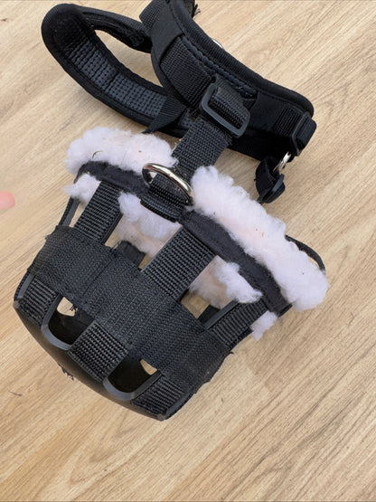 Shires Fluffy Comfort Grazing Muzzle Size Pony | Restrict Grazing Tack #1