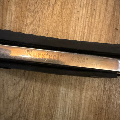 Korsteel 4.75” Safety Peacock Stirrups #755