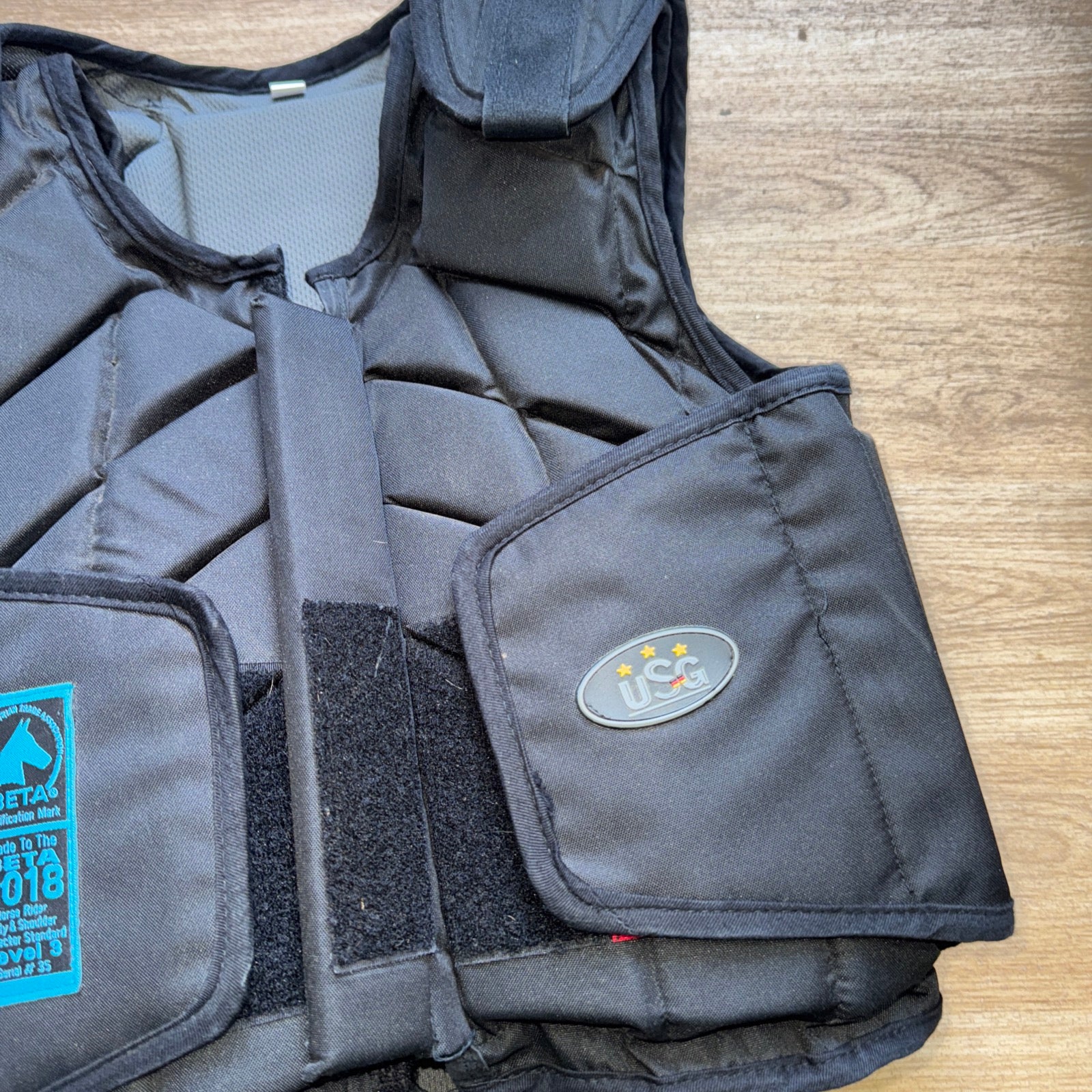 USG 2018 Childs Medium body Protector - FREE POST