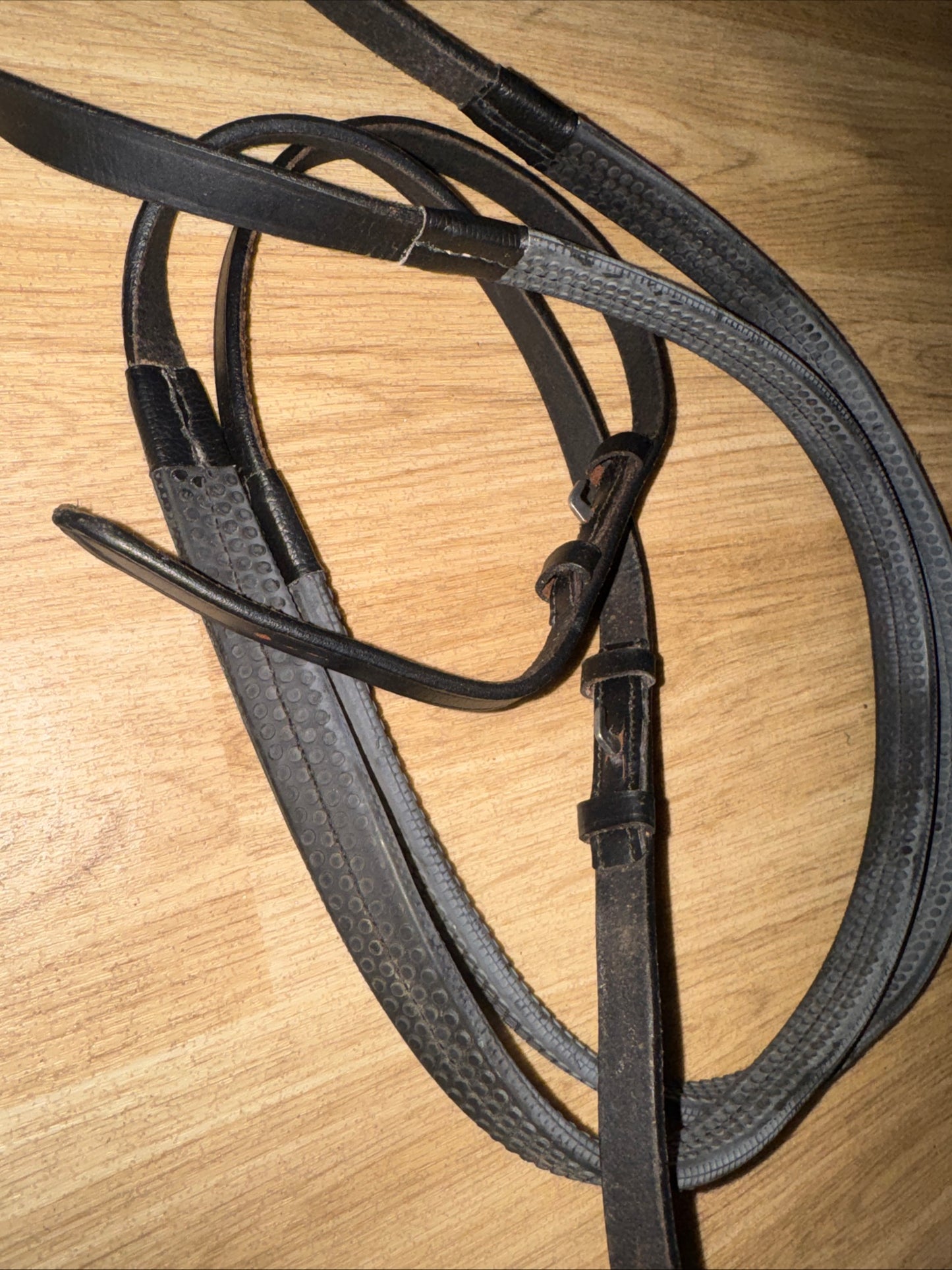 Black Rubber 48” Reins #349 | Second Hand Tack