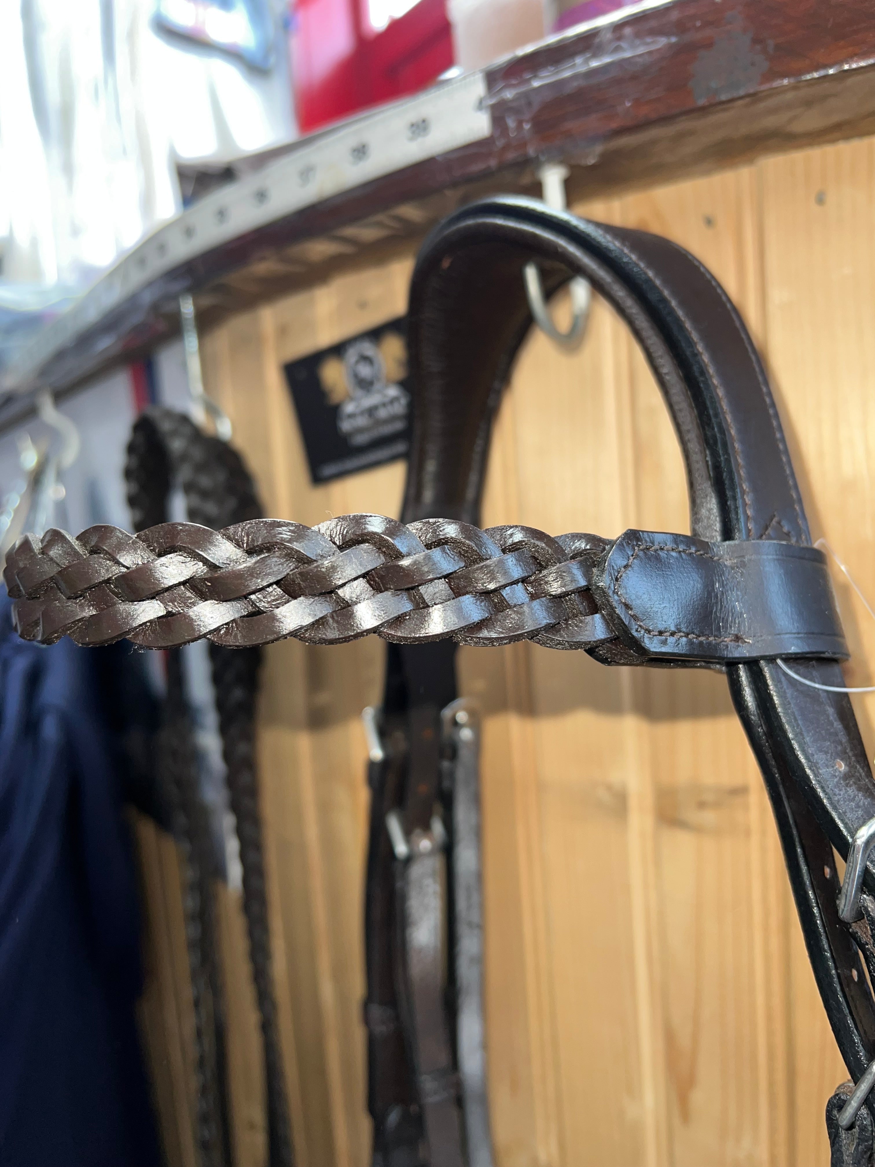 Anatomical Plaited Hunter Bridle - Cut Away Noseband